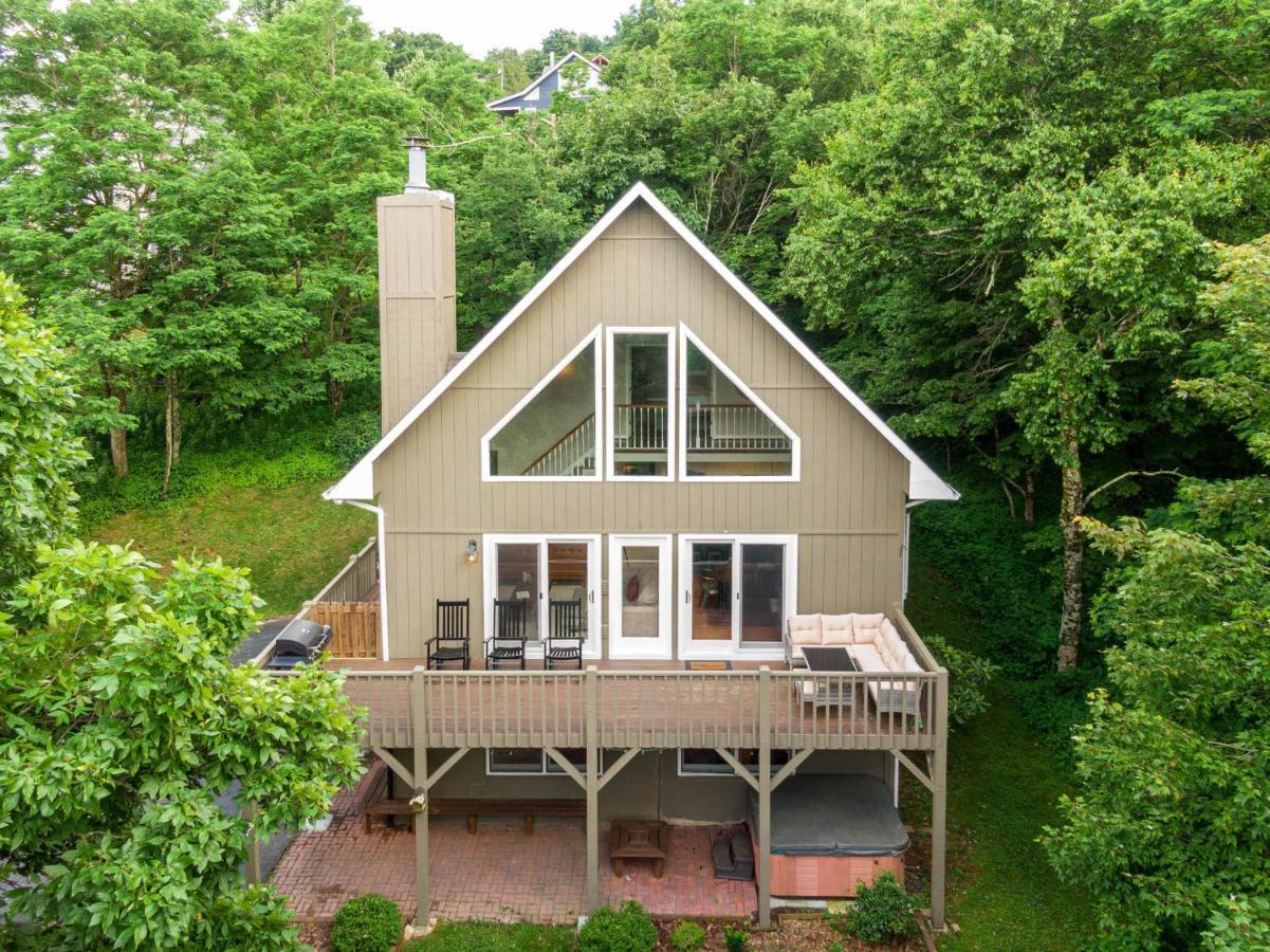 Sky High Chalet Villa Blowing Rock Exterior photo