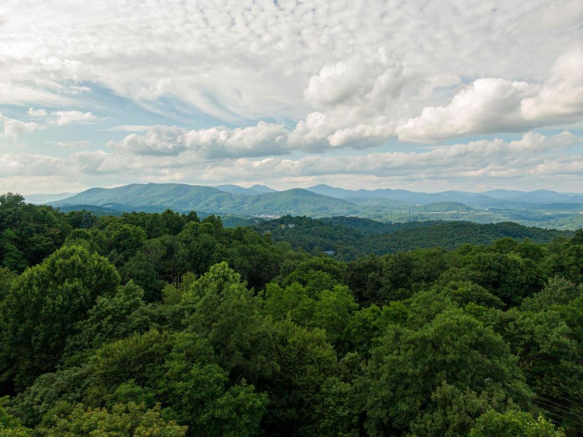 Sky High Chalet Villa Blowing Rock Exterior photo