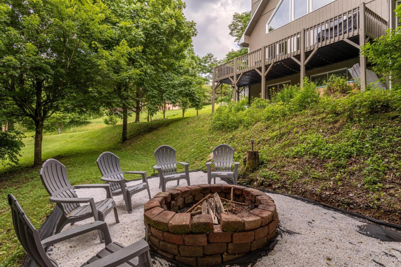 Sky High Chalet Villa Blowing Rock Exterior photo